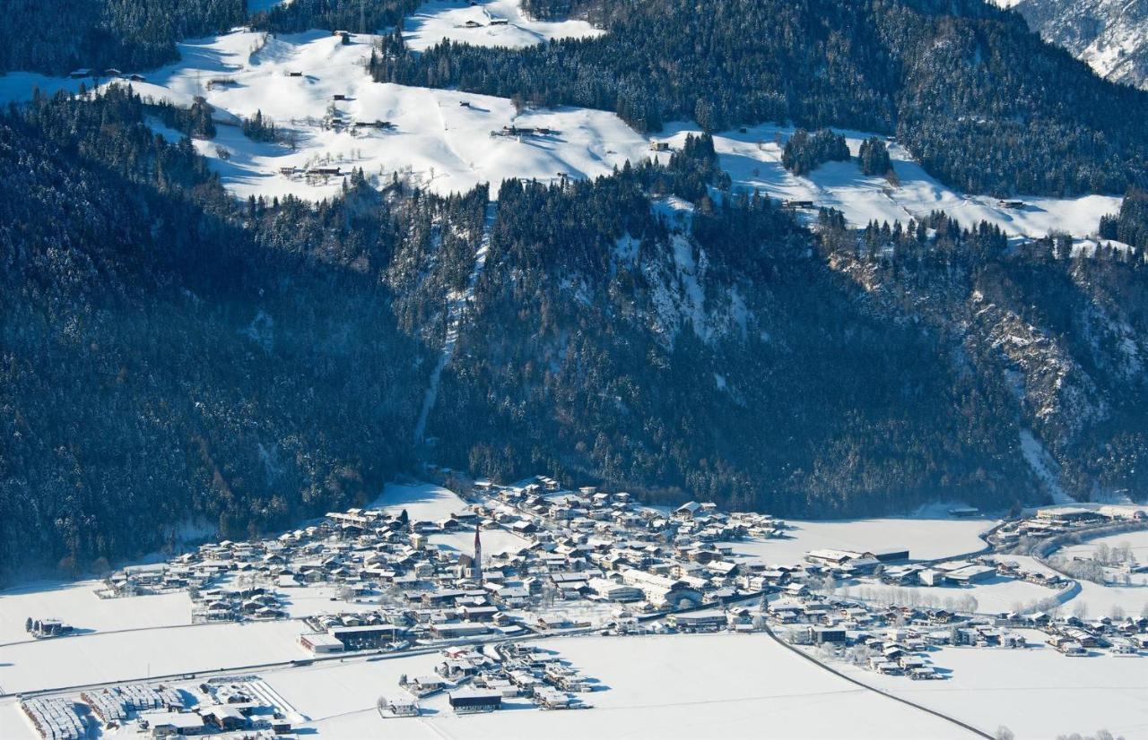 Lodge Schoenfeld Schlitters Buitenkant foto